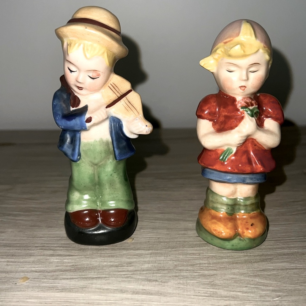 OCCUPIED JAPAN 4.5 inch figurines. Girl with flowers and boy playing vio…